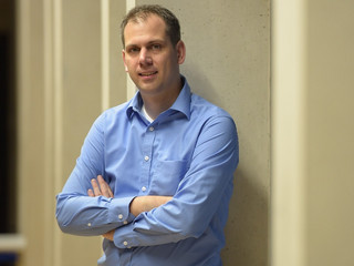 Portraitfoto von Prof. Daniel Neider